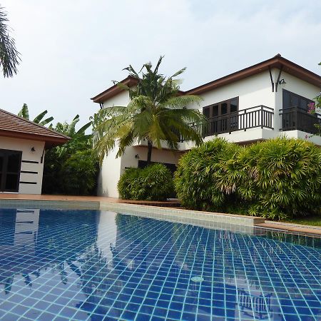 Tropicana Beach Villa At Vip Resort Ban Phe Ngoại thất bức ảnh