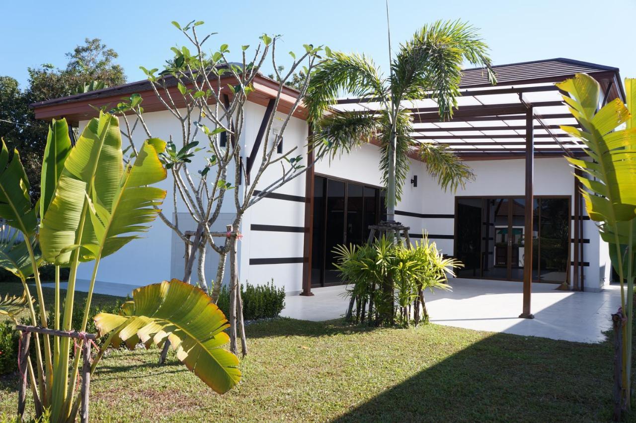 Tropicana Beach Villa At Vip Resort Ban Phe Ngoại thất bức ảnh